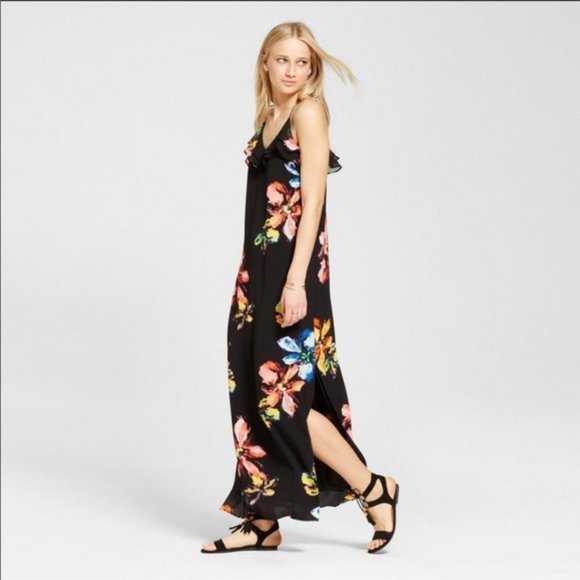 Mossimo Supply Co. Dresses & Skirts - HP⭐️ Mossimo black tropical floral ruffle maxi M